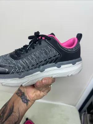 Skechers GO RUN Women's Black Athletic Sneakers with Hot Pink Interior thumbnail 6