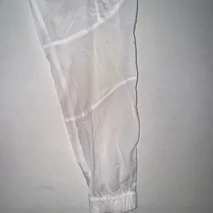 Gymshark Women's White Nylon Jogger Pants M Activewear Lightweight Pockets thumbnail 6