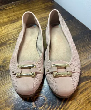 Aerosoles Tan Buckle Flats Size 7.5 thumbnail 1