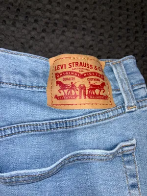 Levi’s Denim Shorts thumbnail 4