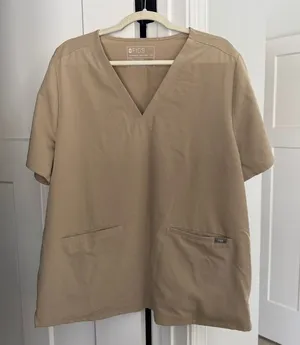 Figs Casma 3 Pocket Beige Technical Collection Scrub Top‎ Short Sleeve V Neck thumbnail 1