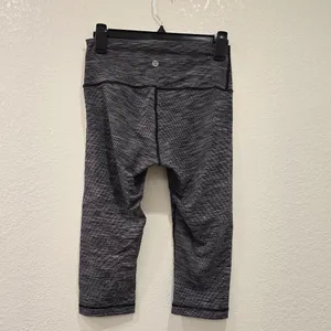 Lululemon Wunder Under Hi-Rise 1/2 Tight Luxtreme 17" Size 8 Black Slate thumbnail 4