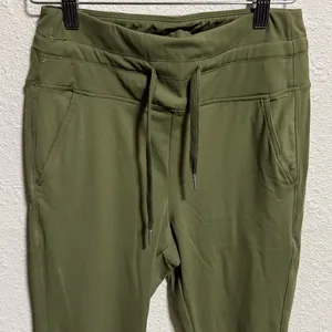 Halara Olive Green High‎ Waisted Drawstring Joggers Petite Small Tapered Pants thumbnail 6