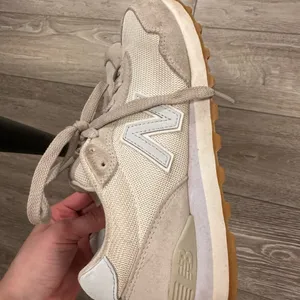 New Balance Women's Beige and White Sneakers thumbnail 2