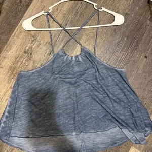 2000s hollister halter top‎ size medium thumbnail 1