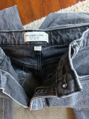 Abercrombie High-Rise Jeans Curve Love thumbnail 3