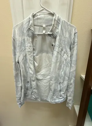 Lululemon Define Jacket White Grey Floral Print Size 10 thumbnail 1
