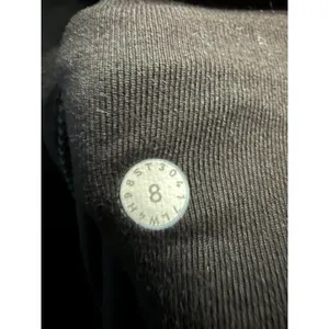 Lululemon Define‎ Jacket Black Full Zip Size 8 Breakaway from Cancer Logo thumbnail 8