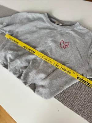 Universal Thread Gray Embroidered Heart Bubble Hem Cropped Crewneck Sweatshirt L thumbnail 7