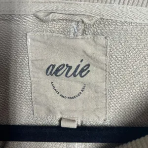 Aerie S tan oversized long-sleeve sweatshirt crewneck Lounge Big Chill pullover thumbnail 4