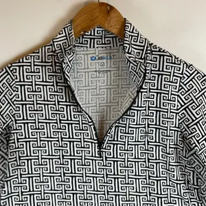IBKUL Womens Small Black White Greek Key Quarter Zip Sun Shirt Long Sleeve UPF50 thumbnail 11