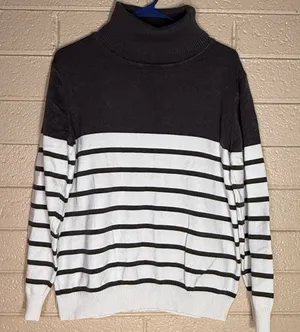 Kirundo women black and White Striped Sweater thumbnail 1