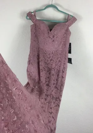 NWT Lulus Swept Up Maeve Pink Lace Off-the-Shoulder Mermaid Maxi Dress Medium thumbnail 13