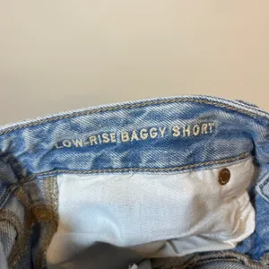 American Eagle Jean‎ Shorts Jorts Low Rise Baggy Carpenter Blue Denim Size 6 thumbnail 5