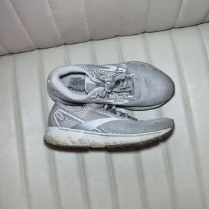 Brooks Ghost Sneakers Size 8 Women's Light Gray Mesh Running Shoes thumbnail 3