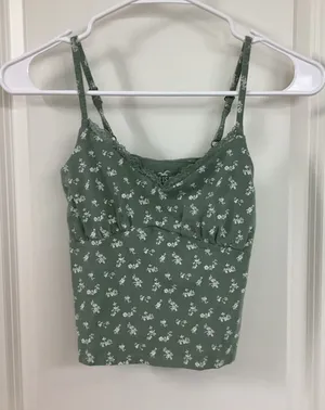 NWOT Hollister Green Floral Women's Tank thumbnail 1
