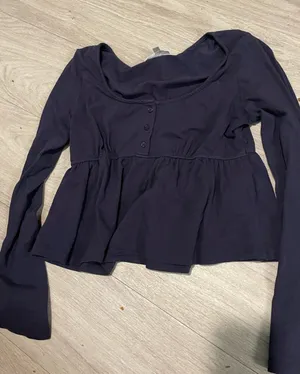 Madden Girl Navy Long-Sleeve Peplum Crop Top thumbnail 1