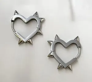 Spike Heart Stud Earrings for Men Women Streetwear Punk Hip Hop Unisex Style thumbnail 1