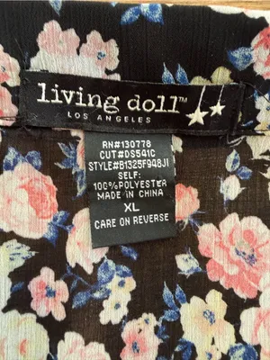 living doll Black Romantic Floral Button-Front Blouse Size XL thumbnail 5