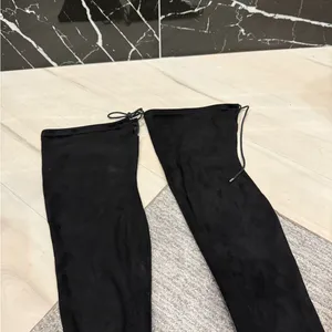 Amazon Black Knee High Over the Knee Black Heel Boots Size 7 thumbnail 2