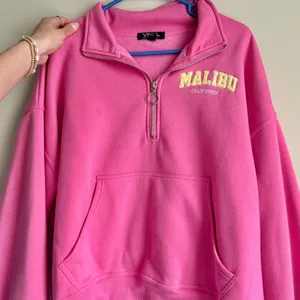 hot pink malibu crewneck Size L thumbnail 1