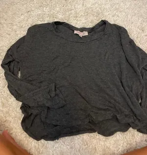Dark Grey Long Sleeve thumbnail 1