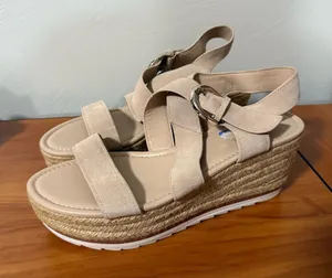 Marc Fisher‎ Beige Nude Espadrille Wedge Sandal Strappy Heel Neutral Casual 10M thumbnail 1