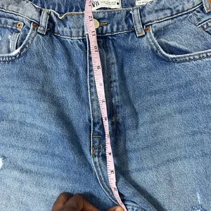 Zara The 90'S Full Length Jeans high Rise med blue size 8 causal distressred thumbnail 5