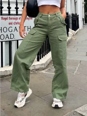 High-Rise Cargo Pants in Olive Green thumbnail 2