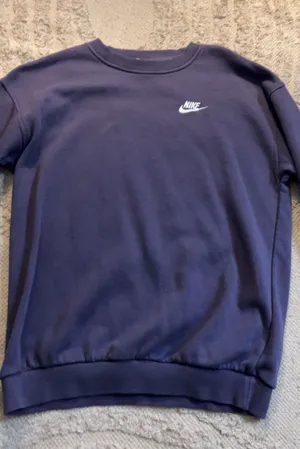 Nike Crewneck thumbnail 1