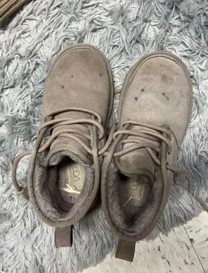 UGG Boots Neumel thumbnail 2