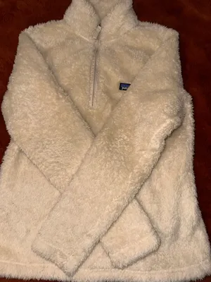 Patagonia Zip Up thumbnail 4