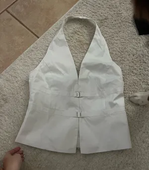 white top thumbnail 1