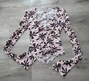 Free‎ People Floral Ruched V-Neck Top Purple Cream Long Sleeve Bell Cuff XS thumbnail 1