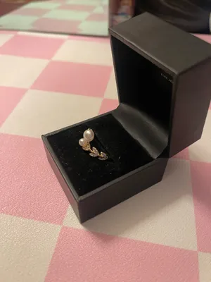 Elegant goldtone ring Gold Size 8 thumbnail 5
