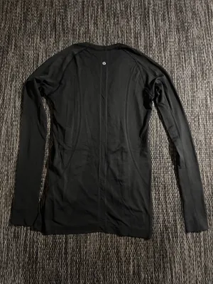 Lululemon Swiftly Tech Long Sleeve Crew thumbnail 2