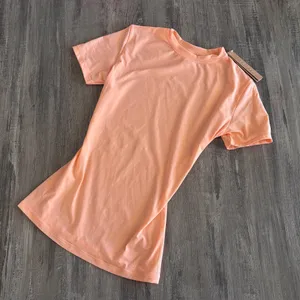 SKIMS New Peach top XXS thumbnail 1