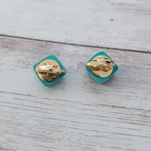 Vintage Clip On Earrings Dainty Turquoise Tone 5/8" thumbnail 5