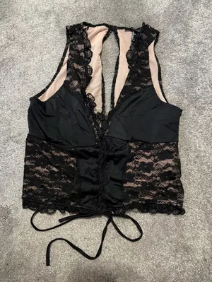 Forever 21 Black Lace Corset Top thumbnail 1