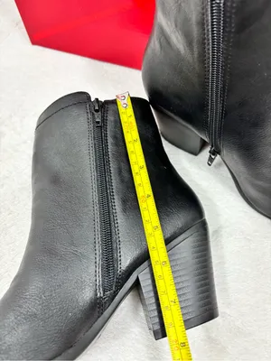 AEROSOLES Vitality Black Leather Ankle Booties with Stitch Detail Size 7 thumbnail 7
