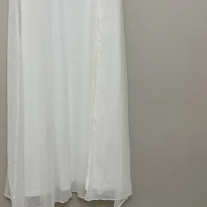 NEW Lulus Radiant Romance White Tie-Strap Maxi Dress Sz Large Wedding Bridal thumbnail 9