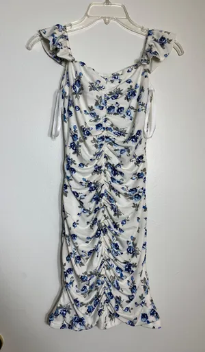 Dress thumbnail 2