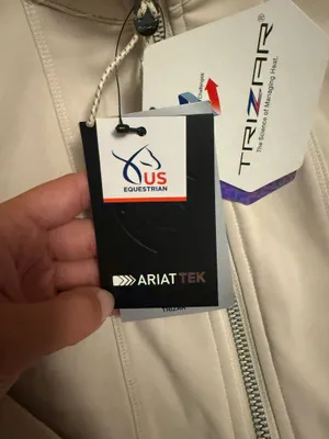 Ariat Jacket Women’s thumbnail 2