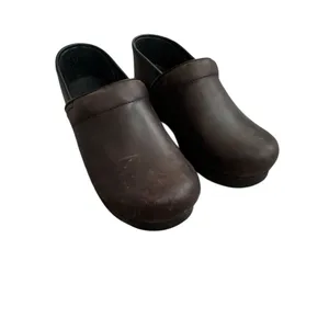 Dansko Professional Antique Brown Oiled Clog 38 thumbnail 2
