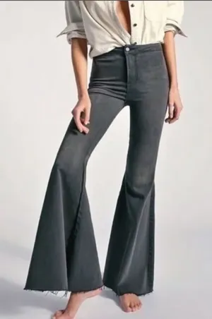 Free People Just Float On Bell‎ Bottom High Rise Jeans 28 boho whimsigoth edgy thumbnail 1