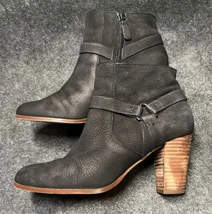 Cole Haan Block‎ heel booties thumbnail 1