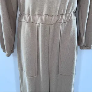 WinWin Refuge Tan Textured Knit Fabric Long Sleeve Jumpsuit w/Deep V Back-Sz S thumbnail 4