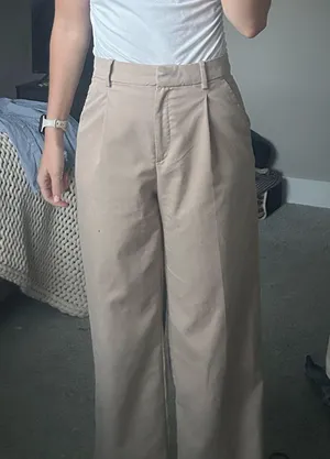 H&M Khaki Pants thumbnail 1