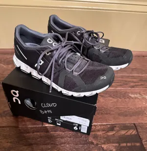 on cloud Running Shoes Cloud 2.0 thumbnail 1