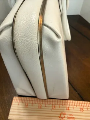 Faux Leather Vintage Change Purses With Handles Sleek White thumbnail 12